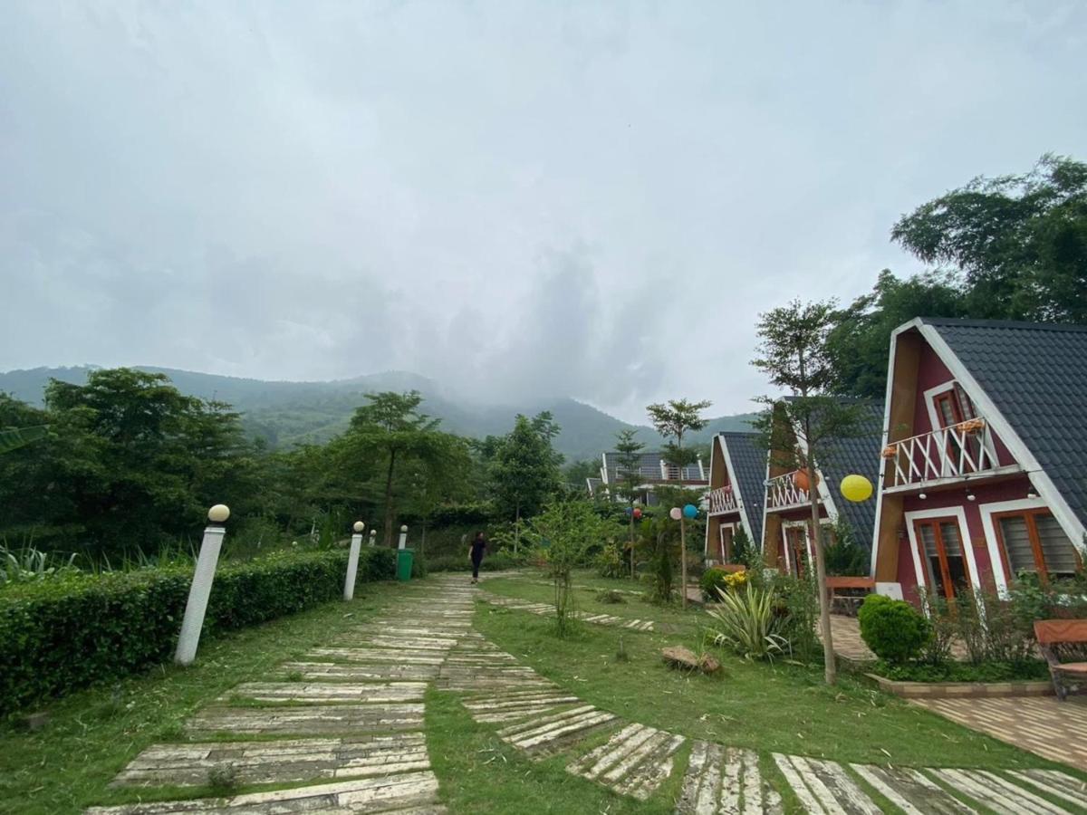 Furano Garden Home Hoa Binh - Venuestay Exterior photo